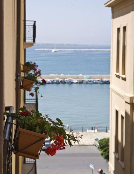 Aparthotel Palazzo Dei Corsari Trapani Zewnętrze zdjęcie